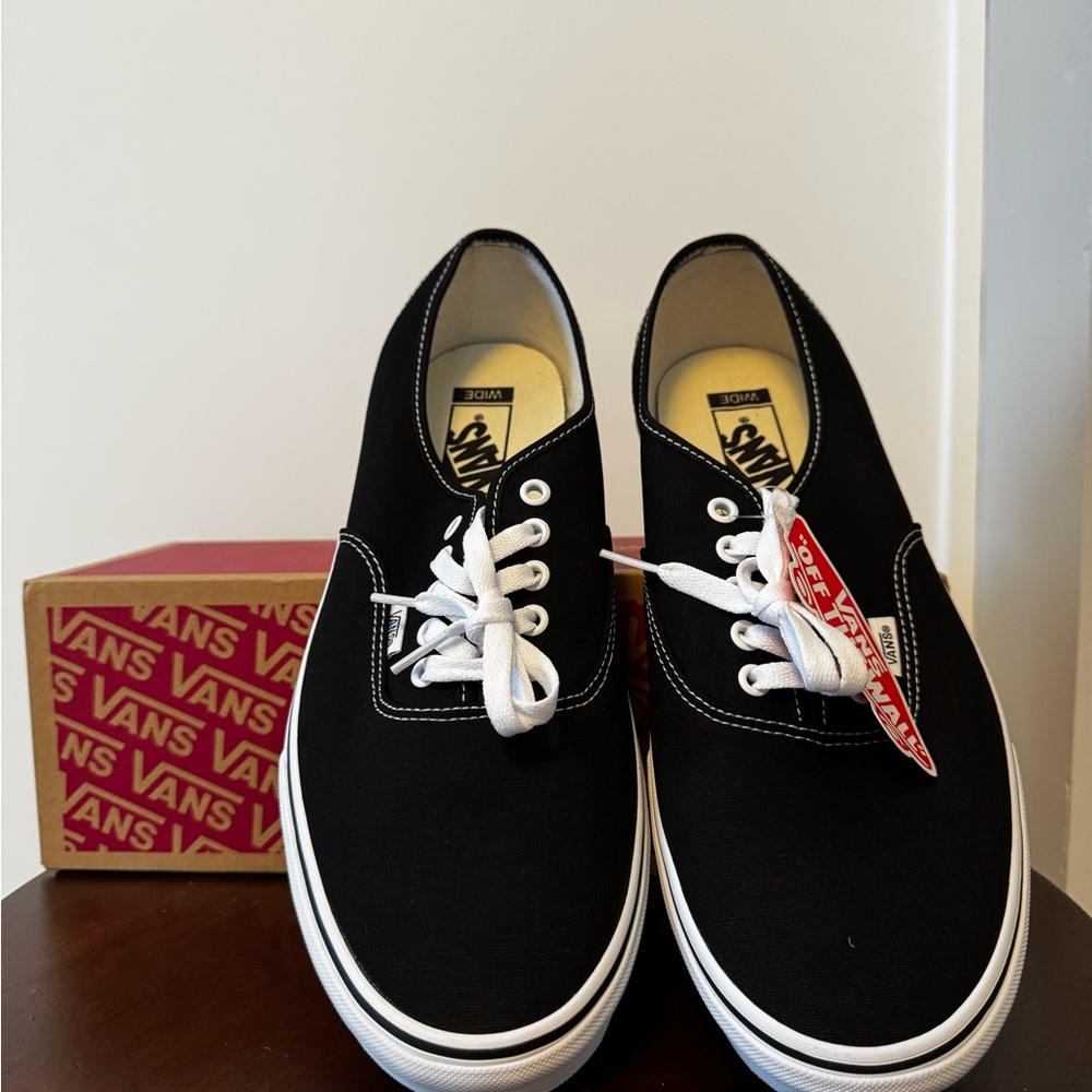 Vans Black and White Authentic Wide